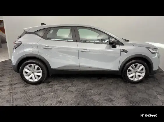 RENAULT CAPTUR II - voiture d'occasion - Photo 5