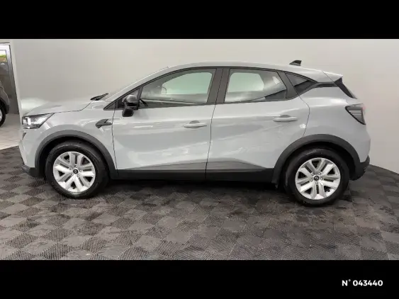 RENAULT CAPTUR II - voiture d'occasion - Photo 2