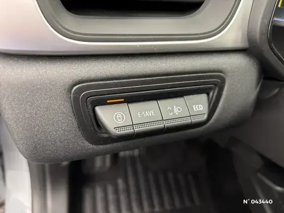 RENAULT CAPTUR II - voiture d'occasion - Photo 15