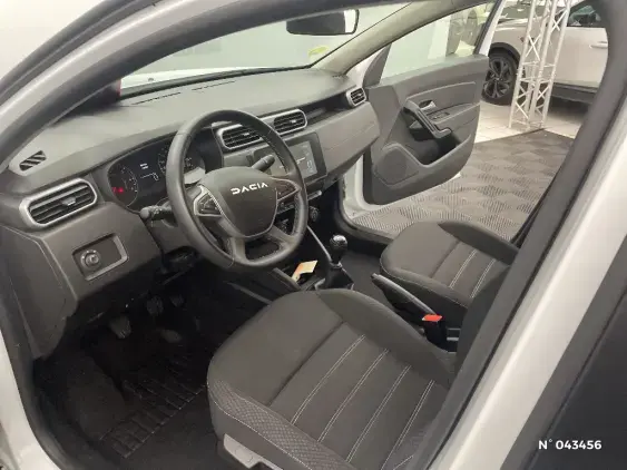 DACIA DUSTER II - voiture d'occasion - Photo 10