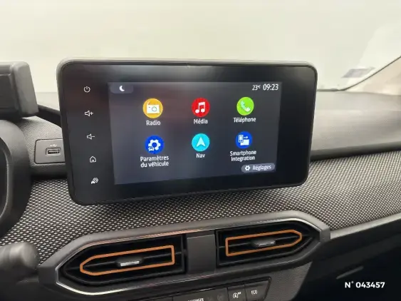 DACIA SANDERO III - voiture d'occasion - Photo 13