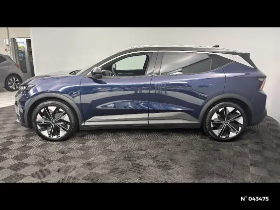 RENAULT SCENIC V ELECTRIQUE - voiture d'occasion - Photo 2