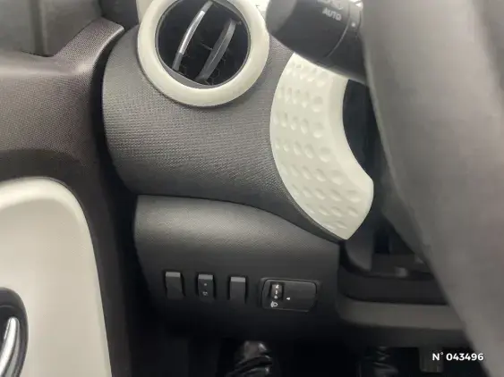 RENAULT TWINGO ELECTRIQUE III - voiture d'occasion - Photo 15