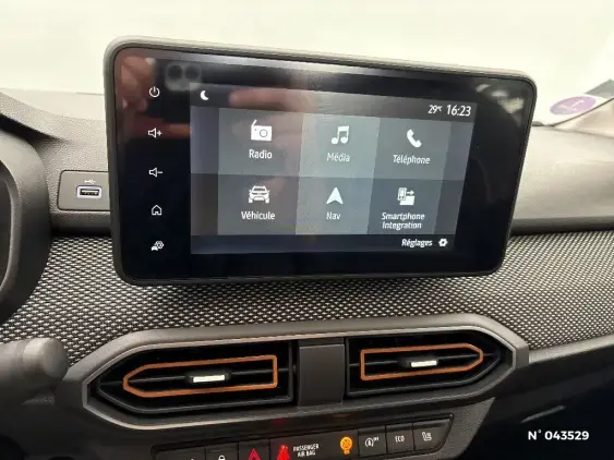 DACIA SANDERO III - voiture d'occasion - Photo 13