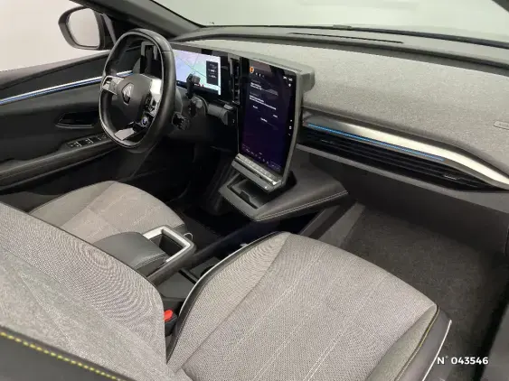 RENAULT MEGANE V - voiture d'occasion - Photo 10