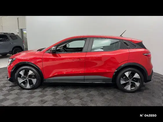 RENAULT MEGANE V - voiture d'occasion - Photo 2