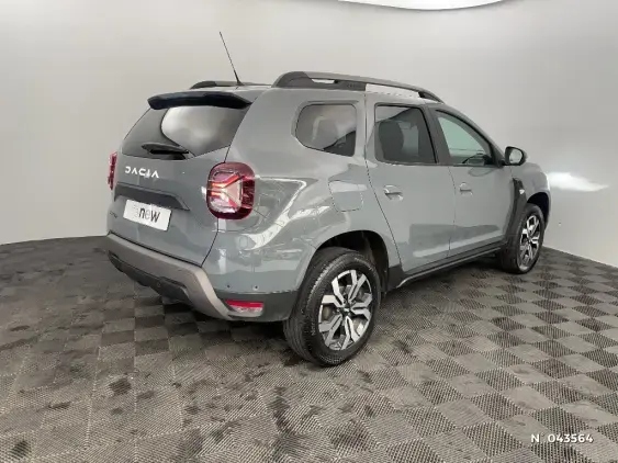 DACIA DUSTER II - voiture d'occasion - Photo 4