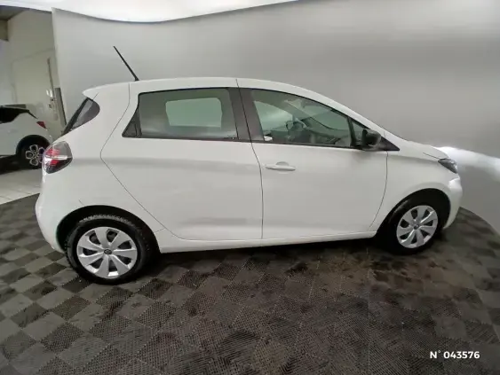 RENAULT ZOE - voiture d'occasion - Photo 5
