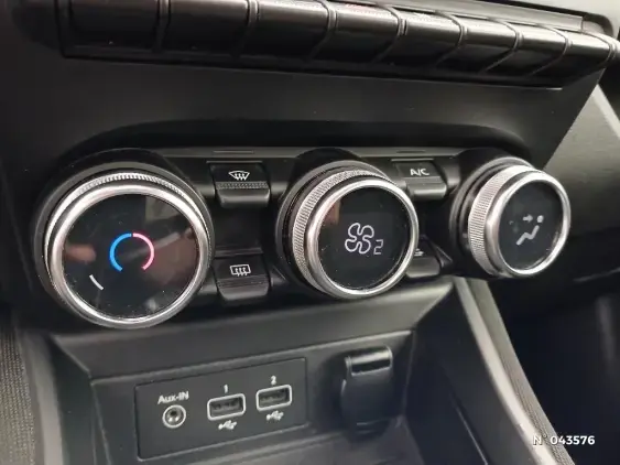 RENAULT ZOE - voiture d'occasion - Photo 27
