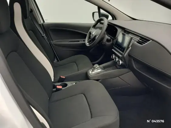 RENAULT ZOE - voiture d'occasion - Photo 10