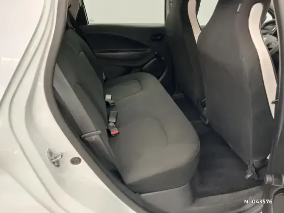 RENAULT ZOE - voiture d'occasion - Photo 11