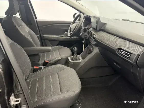 DACIA SANDERO III - voiture d'occasion - Photo 9
