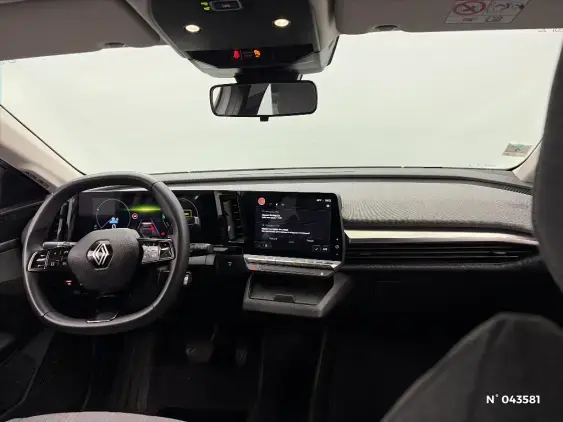 RENAULT MEGANE V - voiture d'occasion - Photo 9