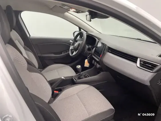 RENAULT CLIO V - voiture d'occasion - Photo 10