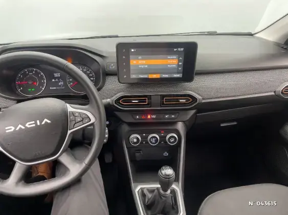DACIA SANDERO III - voiture d'occasion - Photo 13