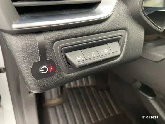 RENAULT CLIO V - voiture d'occasion - Photo 15