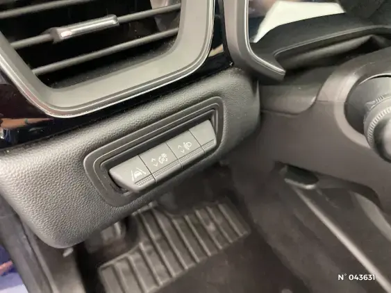 RENAULT CAPTUR II - voiture d'occasion - Photo 15
