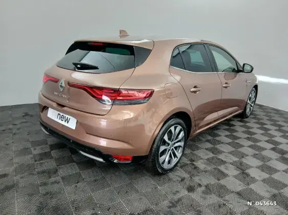 RENAULT MEGANE IV - voiture d'occasion - Photo 4