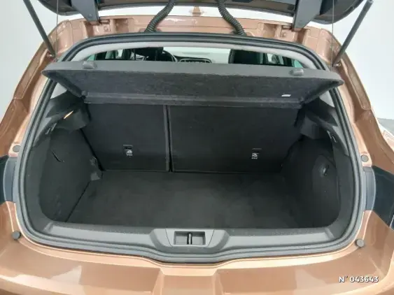 RENAULT MEGANE IV - voiture d'occasion - Photo 7