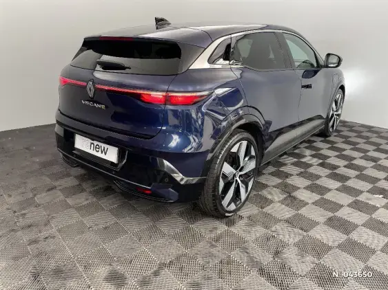 RENAULT MEGANE V - voiture d'occasion - Photo 4