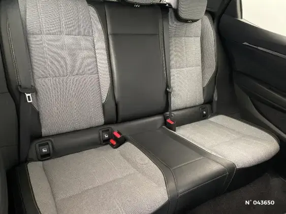 RENAULT MEGANE V - voiture d'occasion - Photo 11