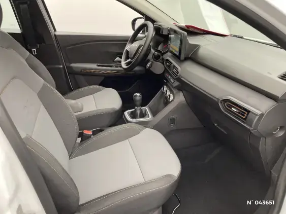 DACIA SANDERO III - voiture d'occasion - Photo 10