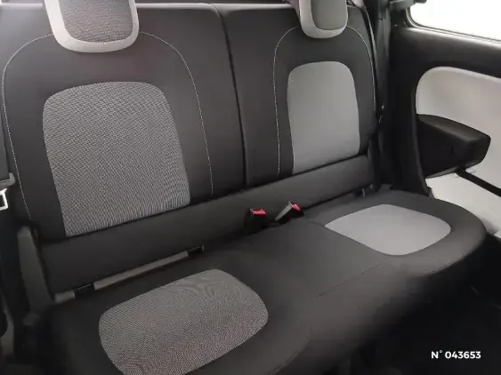 RENAULT TWINGO III - voiture d'occasion - Photo 11