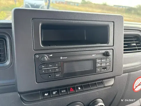 RENAULT MASTER III - voiture d'occasion - Photo 12
