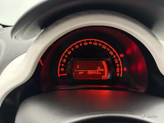 RENAULT TWINGO III - voiture d'occasion - Photo 12