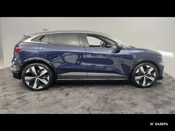 RENAULT MEGANE V - voiture d'occasion - Photo 5