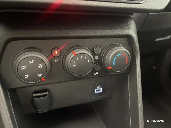 DACIA JOGGER - voiture d'occasion - Photo 28