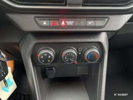 DACIA SANDERO III - voiture d'occasion - Photo 15