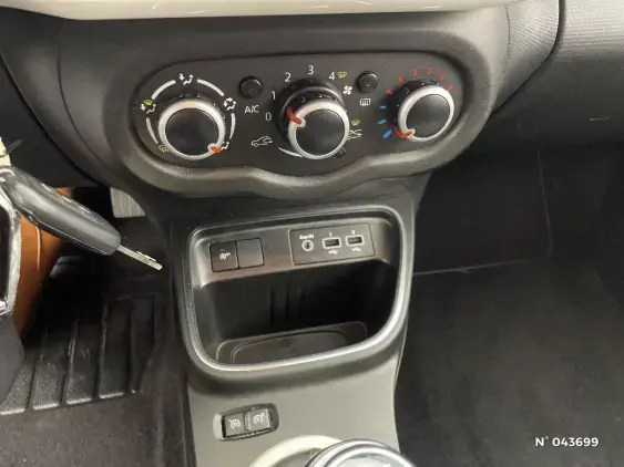 RENAULT TWINGO III - voiture d'occasion - Photo 15