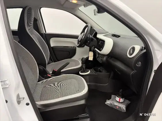 RENAULT TWINGO III - voiture d'occasion - Photo 10