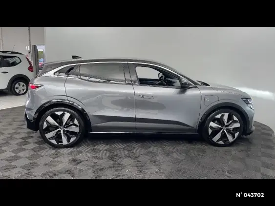 RENAULT MEGANE V - voiture d'occasion - Photo 5