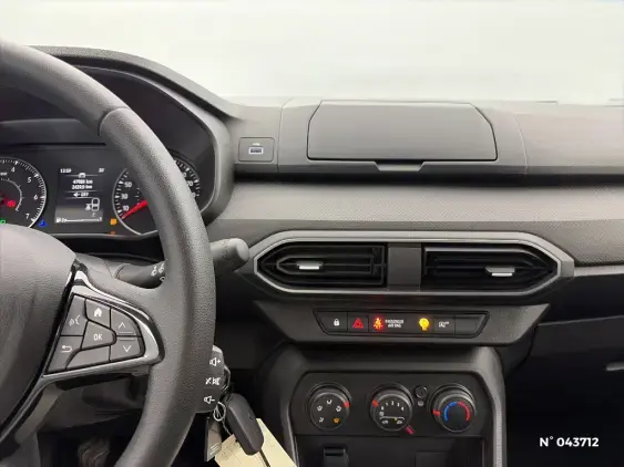 DACIA SANDERO III - voiture d'occasion - Photo 13