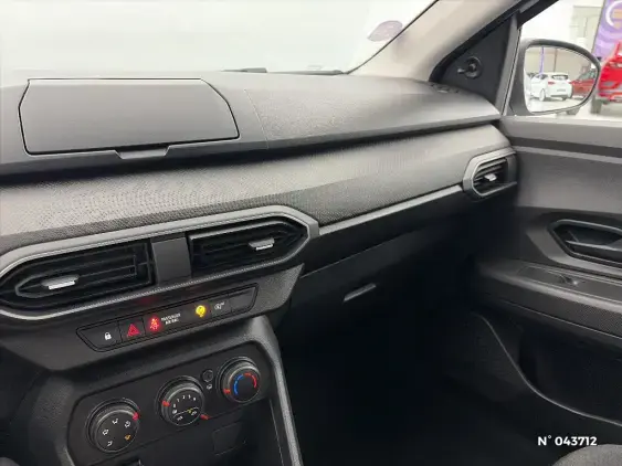 DACIA SANDERO III - voiture d'occasion - Photo 14