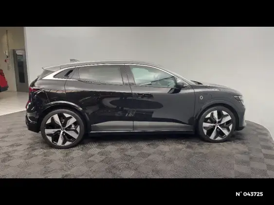 RENAULT MEGANE V - voiture d'occasion - Photo 5