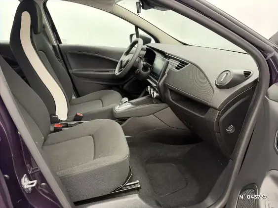RENAULT ZOE - voiture d'occasion - Photo 10