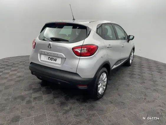 RENAULT CAPTUR - voiture d'occasion - Photo 4