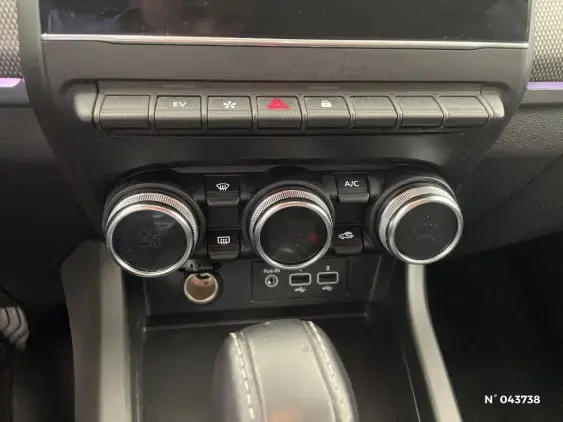 RENAULT ARKANA - voiture d'occasion - Photo 27