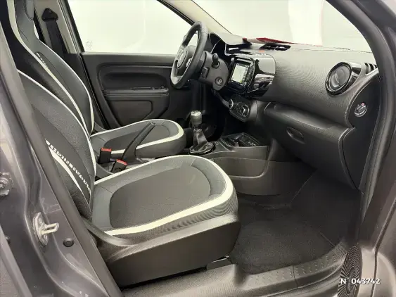 RENAULT TWINGO III - voiture d'occasion - Photo 10