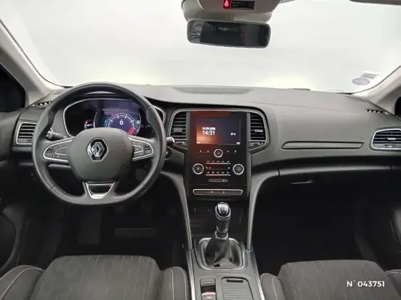 RENAULT MEGANE IV - voiture d'occasion - Photo 9