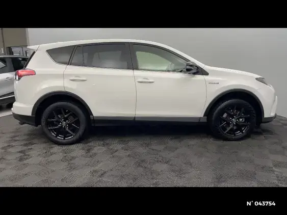 TOYOTA RAV4 IV - voiture d'occasion - Photo 5
