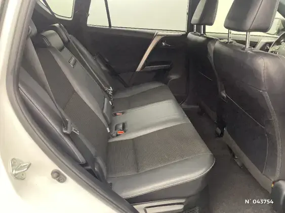 TOYOTA RAV4 IV - voiture d'occasion - Photo 11