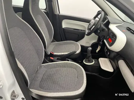RENAULT TWINGO III - voiture d'occasion - Photo 9