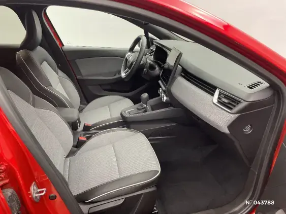 RENAULT CLIO V - voiture d'occasion - Photo 10