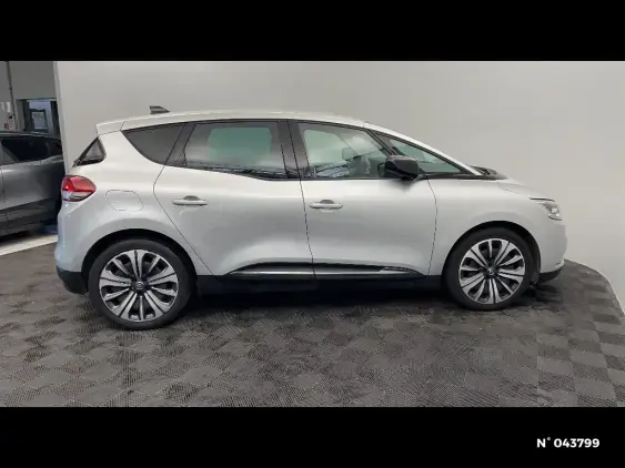 RENAULT SCENIC IV - voiture d'occasion - Photo 5