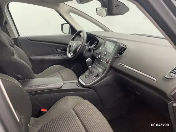 RENAULT SCENIC IV - voiture d'occasion - Photo 10