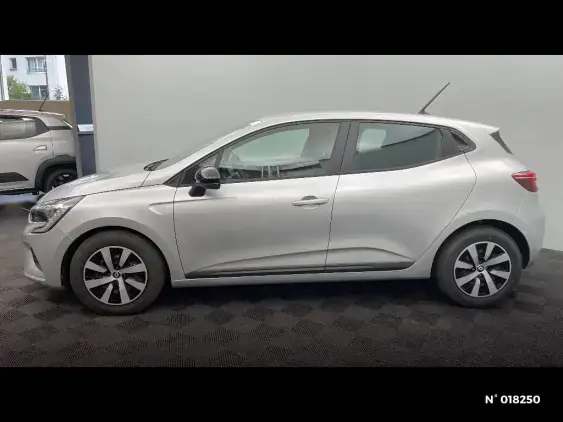 RENAULT CLIO V - voiture d'occasion - Photo 2